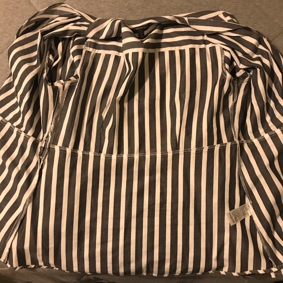 Banana Republic | Striped Wrap Blouse - Picture 6 of 10